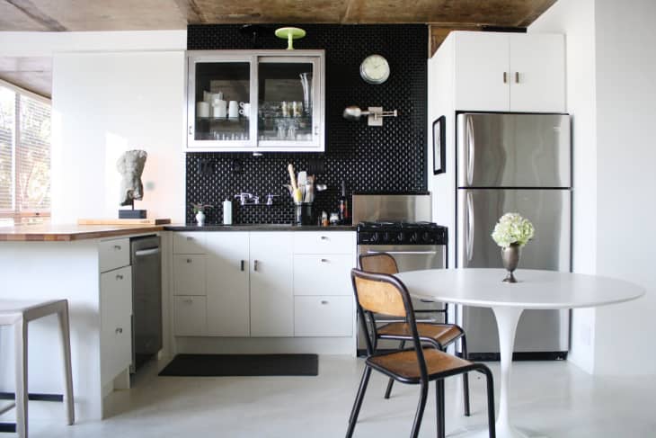 Bistro table hot sale for small apartment